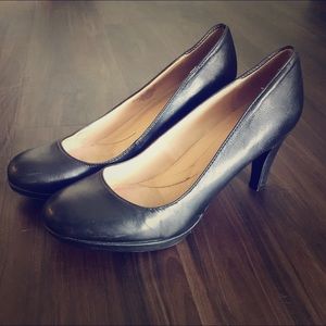 Naturalizer Michelle size 7.5 business dress heels